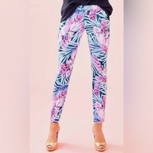 Lilly Pulitzer Kelly Knit Ankle Pant in Tweethearts